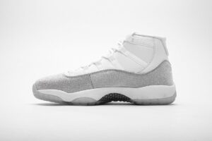 AR0715-100 WMNS Air Jordan 11 Retro White Metallic Silver