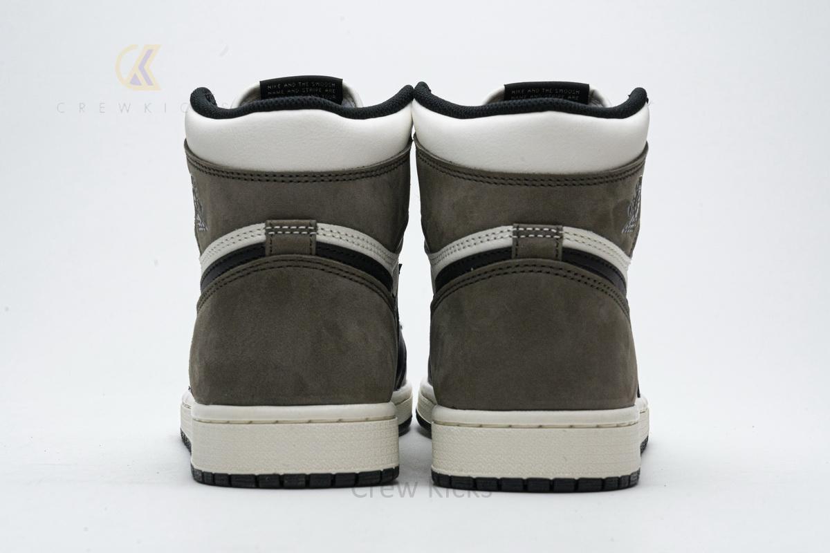 Air Jordan 1 Retro High OG ‘Dark Mocha’ - Image 8